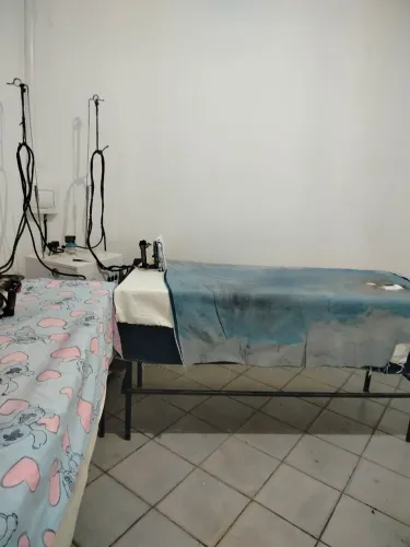 Vende-se acabamento de jeans completo