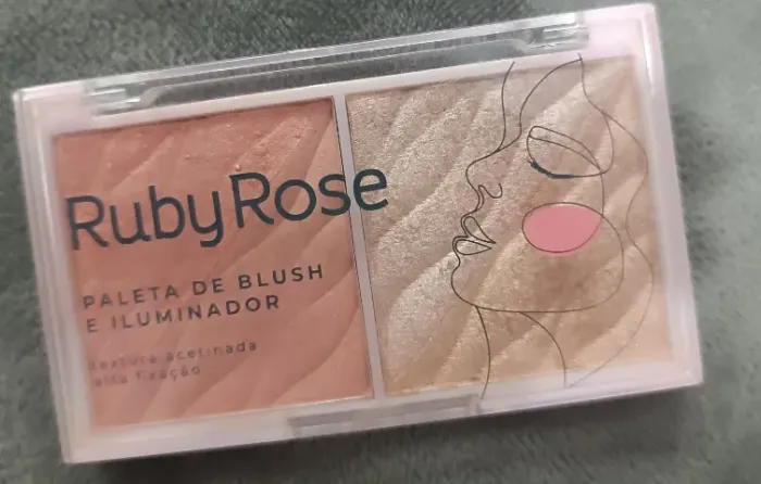  Quarteto Blush e Iluminador - Ruby Rose 