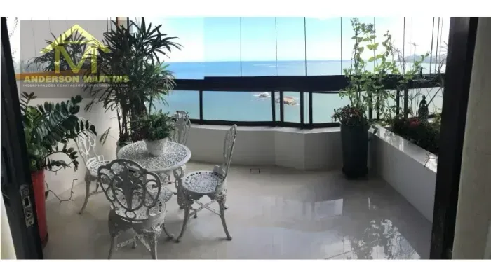 Frente Mar em Praia da Costa: 4 Suítes de Alto Padrão com 480 m²