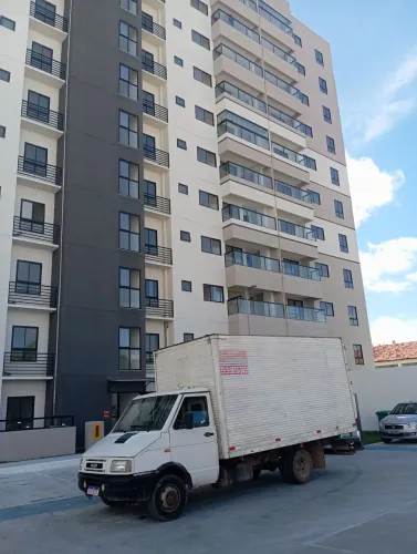 Vendo caminhão Iveco
