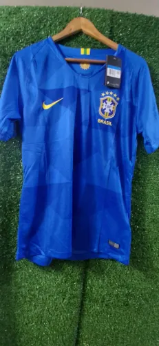 Camisa Brasil retrô 2018