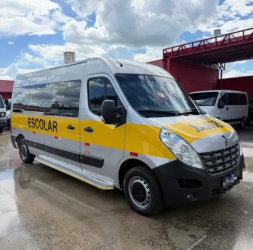 Renault Master 2.3 DCI Executive Longo 16L Dies 2019