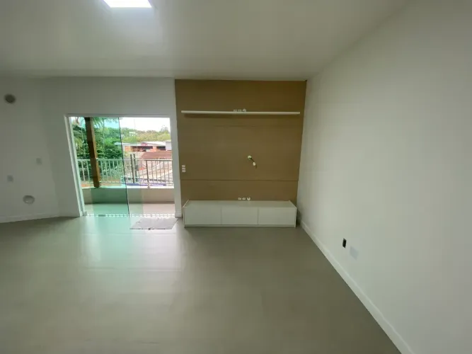 Alugo apartamento na Rua rio amazonas proxio ao restaurante lilica