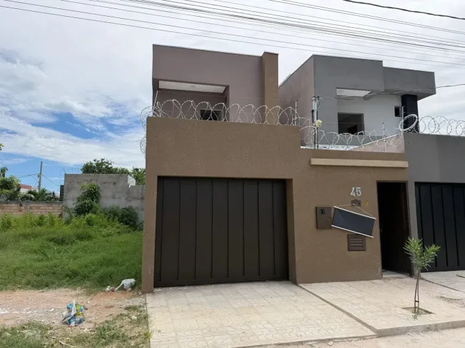 AFM - Sobrado no Prolongamento Todos os Santos