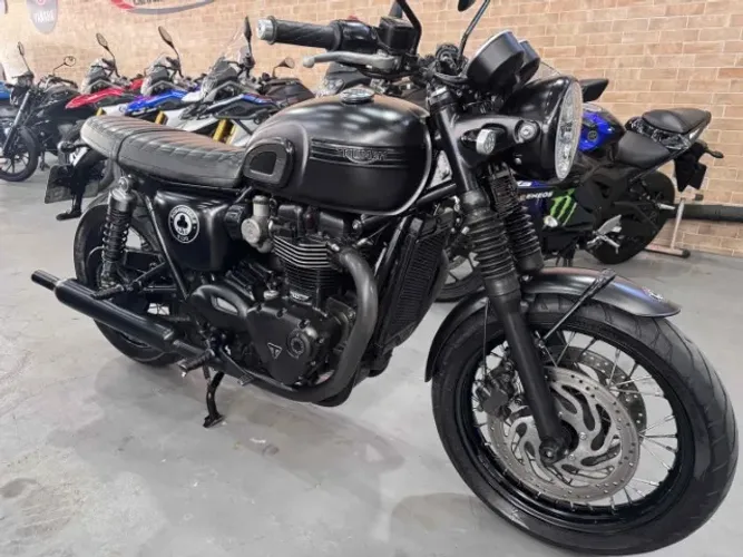 TRIUMPH BONNEVILLE T120 ACE 2020 CERTIFICADO ACE CAFÉ