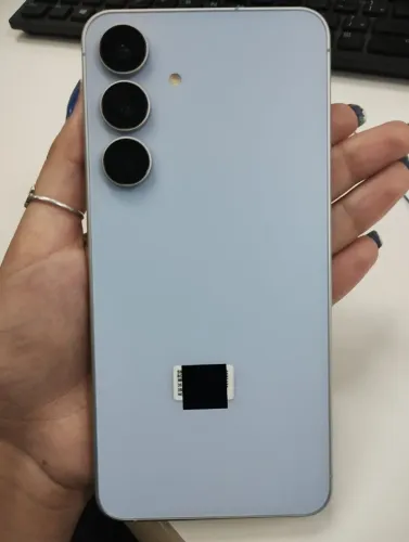 SAMSUNG S25 FE 256G