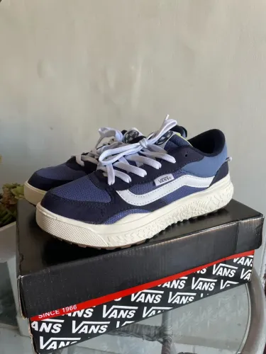 Tênis Vans UltraRange Azul-marinho 