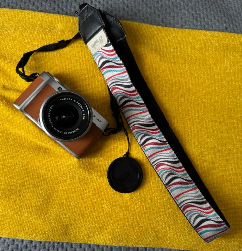 Câmera Digital - Máquina Fotográfica Fujifilm X-A7 