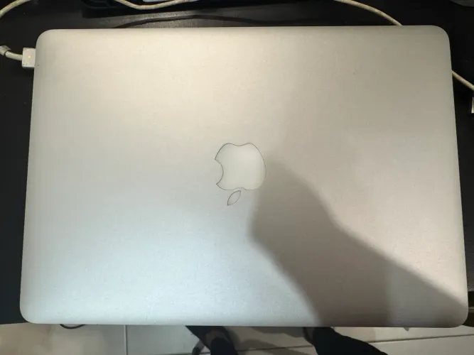 MacBook Air (Early 2014) - Usado Excelente Estado