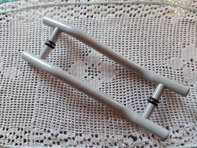 Puxador Tubular em S e Mini Puxador de BOX