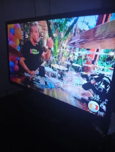 TV Full hd ótimo estado