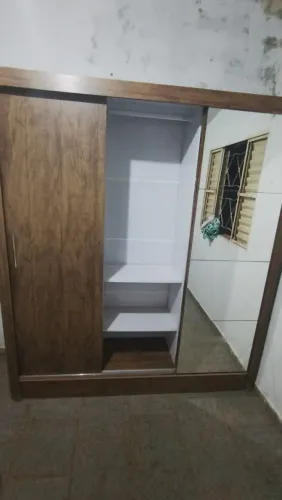 Guarda roupa USADO incluso entrega e montagem