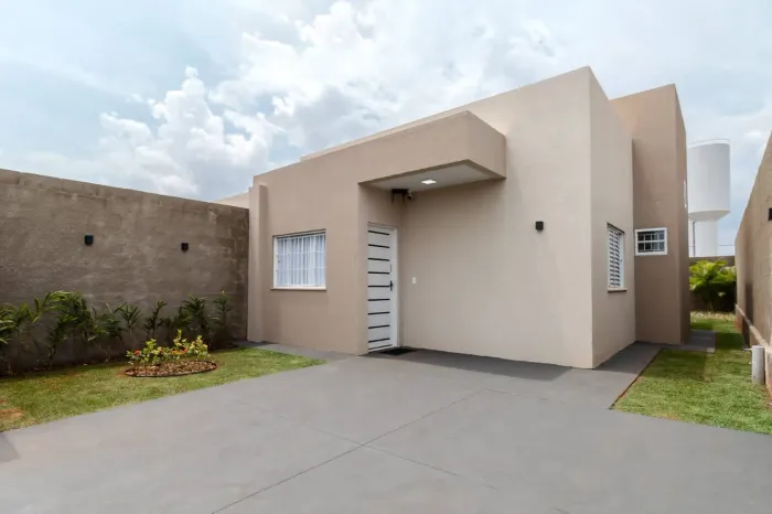 Casa De 2/4 C Suite , Residencial Pomar , Plano Facilitado MCMV