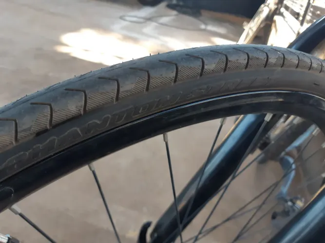 2 pneu Pirelli phantom street 700×32