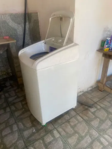 Vendo máquina de lavar Eletrolux 11kl