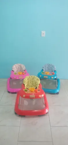 Andadores novos da Tutti baby 