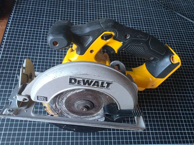 Serra circular dewalt