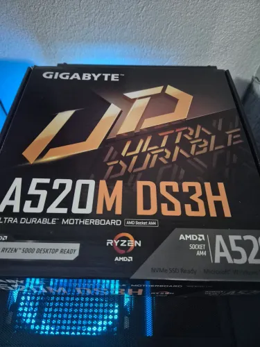 Placa mãe Gigabyte A520M DS3H