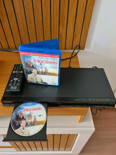 SONY BLU-RAY PLAYER BDP- S380
