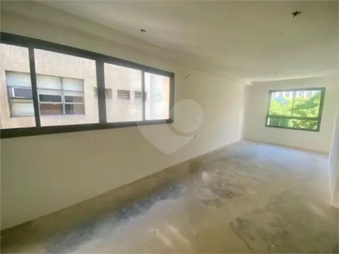 Apartamento com 2 quartos à venda em Consolação - SP