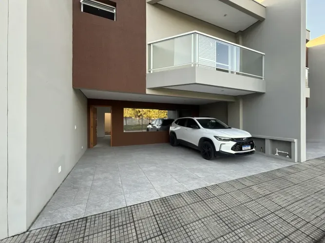 Casa com 3 quartos à venda, 141 m² por R$ 890.000 - Condomínio Reserva da Freguesia - Guar