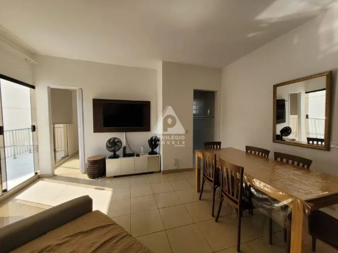 Apartamento à venda, 02 quartos, 01 banheiro, 01 vagas, Barra da Tijuca-Rio de Janeiro/RJ