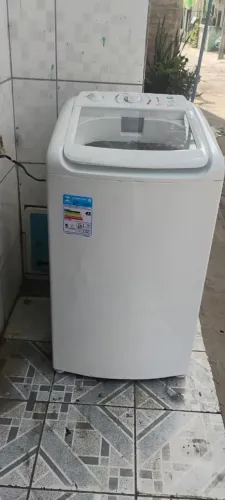 MÁQUINA DE LAVAR ELETROLUX MUITO NOVA DOU GARANTIA DE 3 MESES FAÇO A ENTREGA GRÁTIS!!
