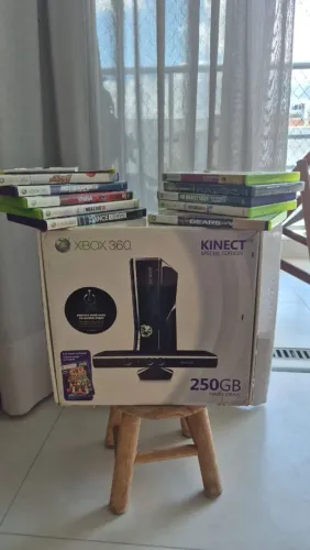 Vídeo game xbox360 + 10 jogos super barato!!