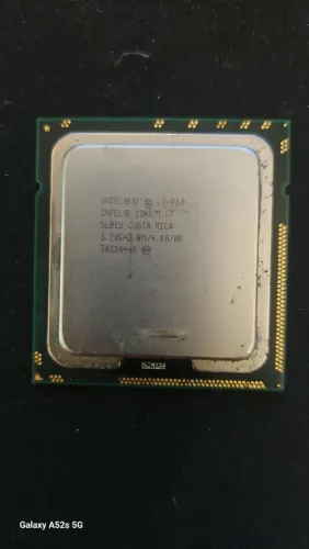 Lote de 7 Processadores Intel e AMD