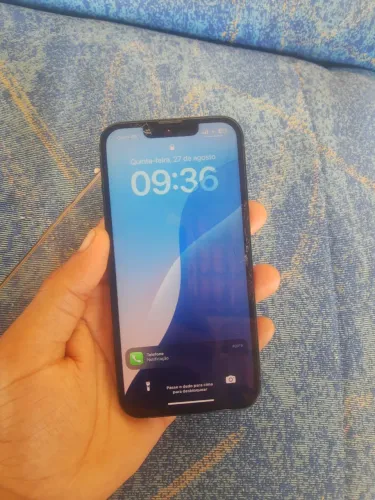 iPhone 13 usado