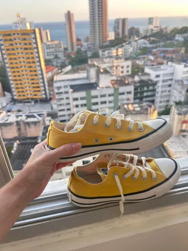 Tênis original all star amarelo