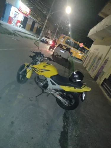 Vendo ou troco CBX 250 Twister 2007