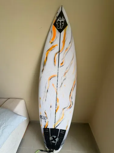 Prancha de Surf BF - Usada 1 Vez