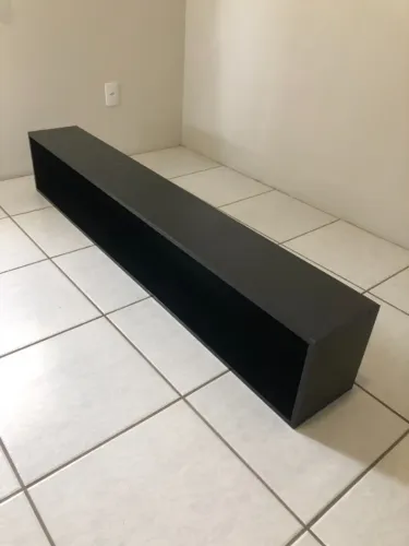 Nicho/prateleira preto em excelente estado