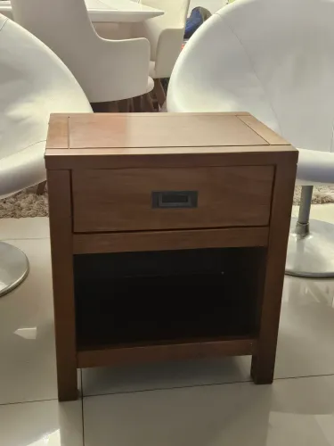 Mesinha de cabeceira Tok Stok