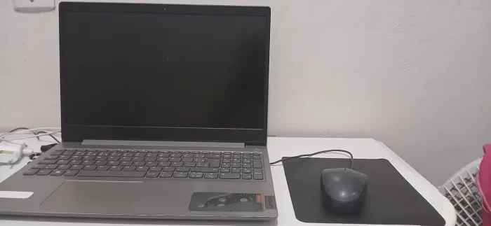 Notebook Lenovo IdeaPad + Windows 11 + Mouse e carregador original