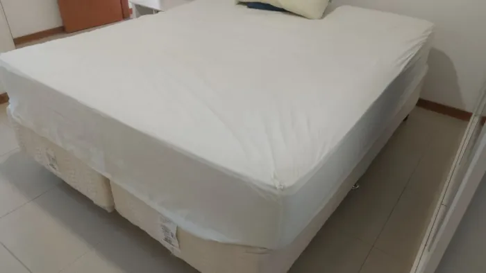 Cama Queen Size Oportunidade 