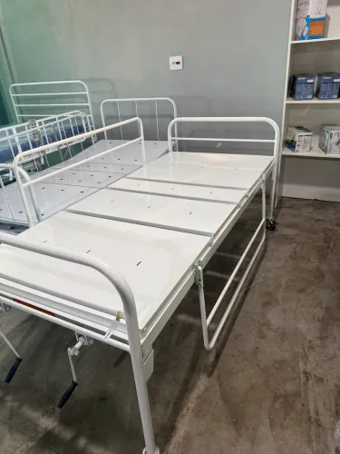 Cama manual