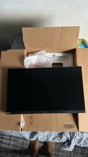 Monitor LG ultra gear 25gs60F
