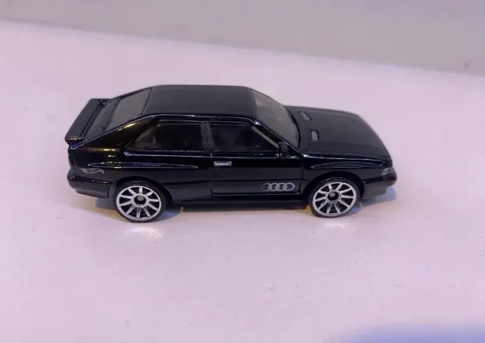 Carrinho Hotwheels 87 Audi Quattro Preto Loose Novo Hot Wheels 1:64