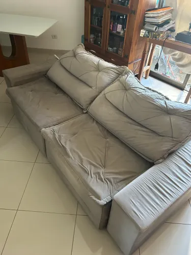 Sofá retrátil suede