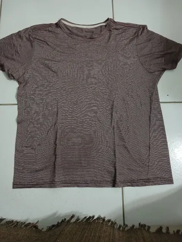 Camisa Masculina Roxa Listrada de linho
