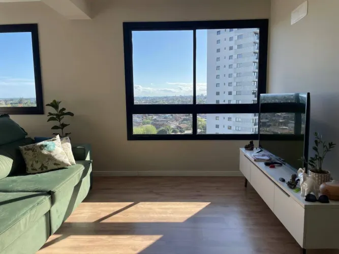 Aptº à Venda em São Gonçalo, Pelotas/RS - 62m², 1 Dorm ., 2 Salas, 1 Banh., Living Estendi