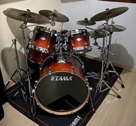 Bateria Tama Starclassic impecável