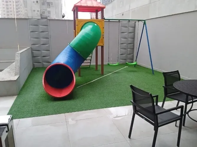 Itapema 2 quartos sendo 1 suite