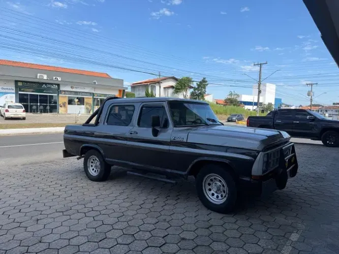 Ford F-1000 Cd/blazer 3.9 Dies. 1985