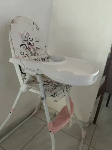 Cadeira de aleimentao 