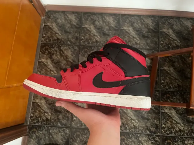 Air Jordan 1 Reverse Bred original (tamanho 41)