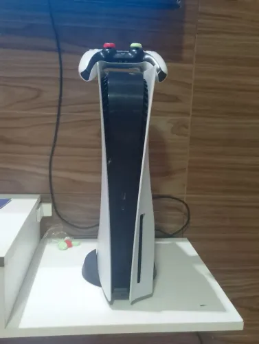 PS5 com leito de discos