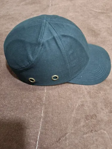 Boné de poteção preto Carbografite 54-59cm - usado